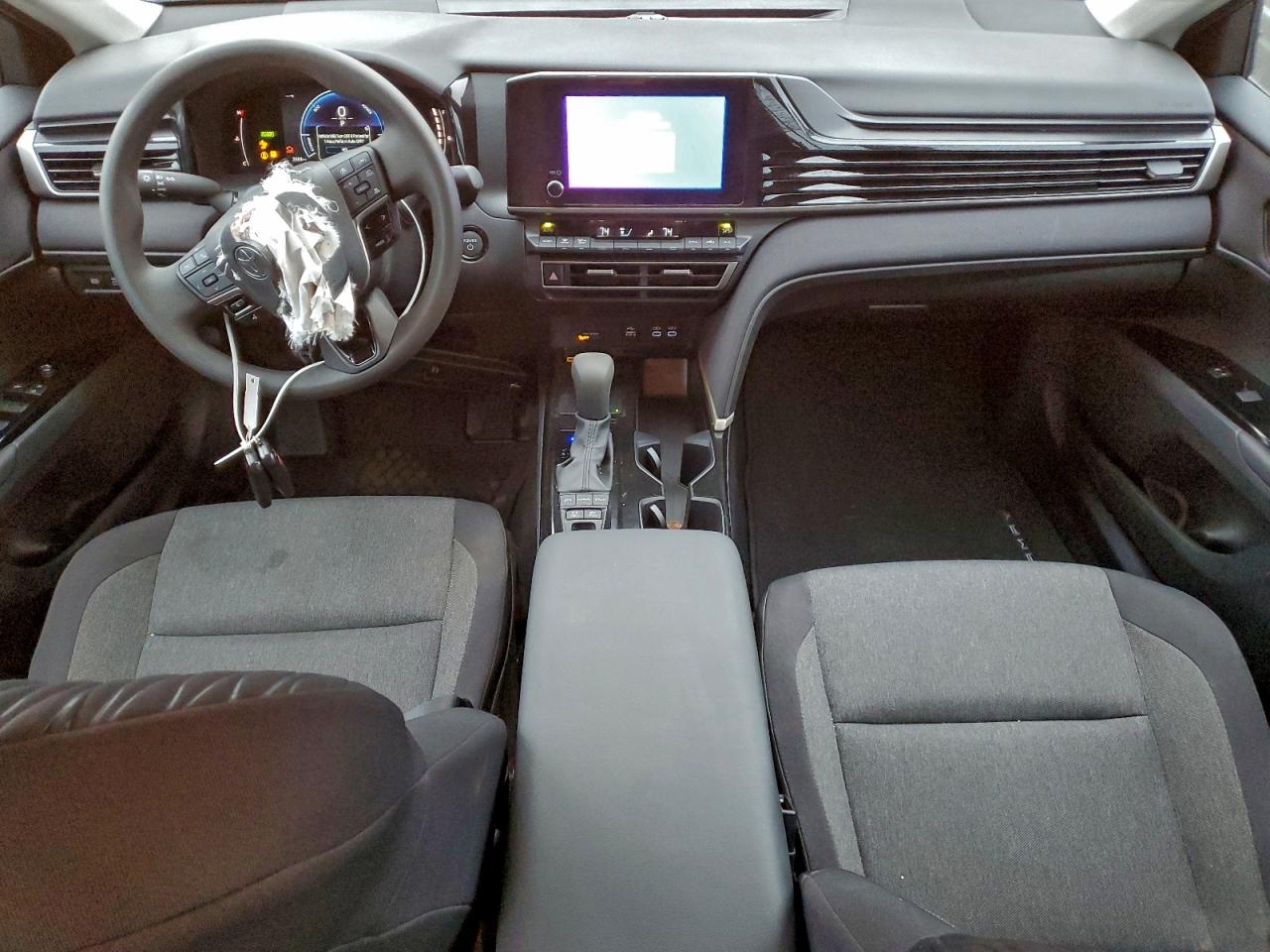 Toyota Camry Xse Image 7