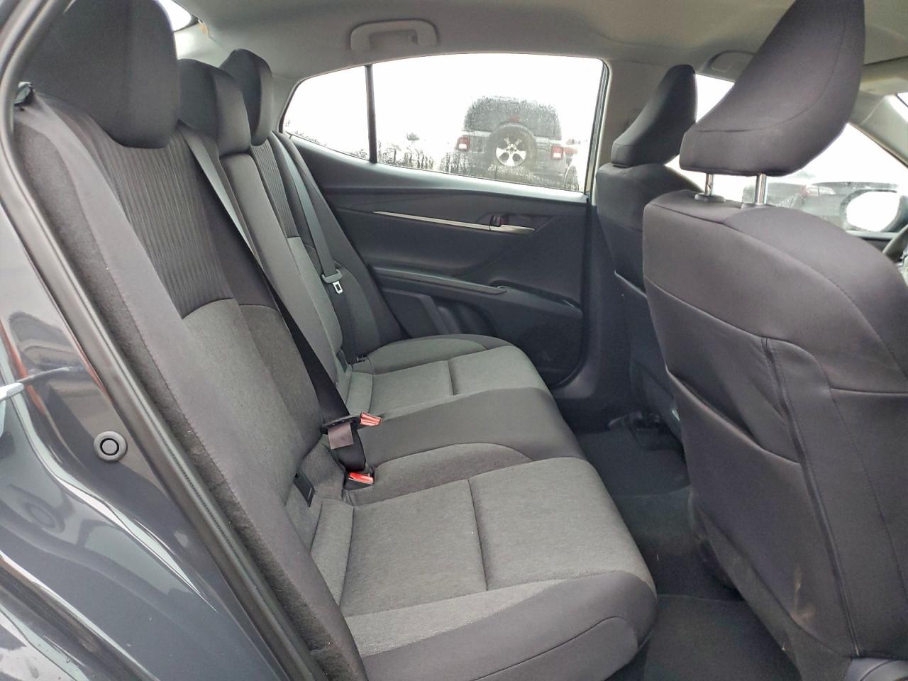 Toyota Camry Xse Image 11