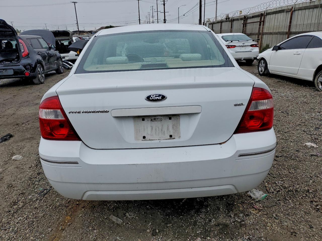 Ford 500 Sel Image 7