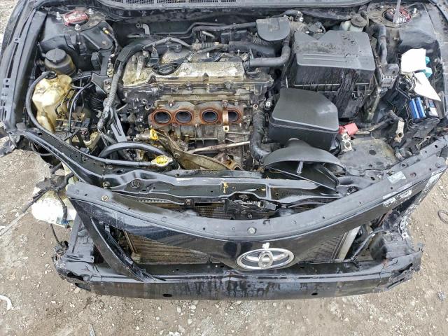 Toyota Camry Base Image 5