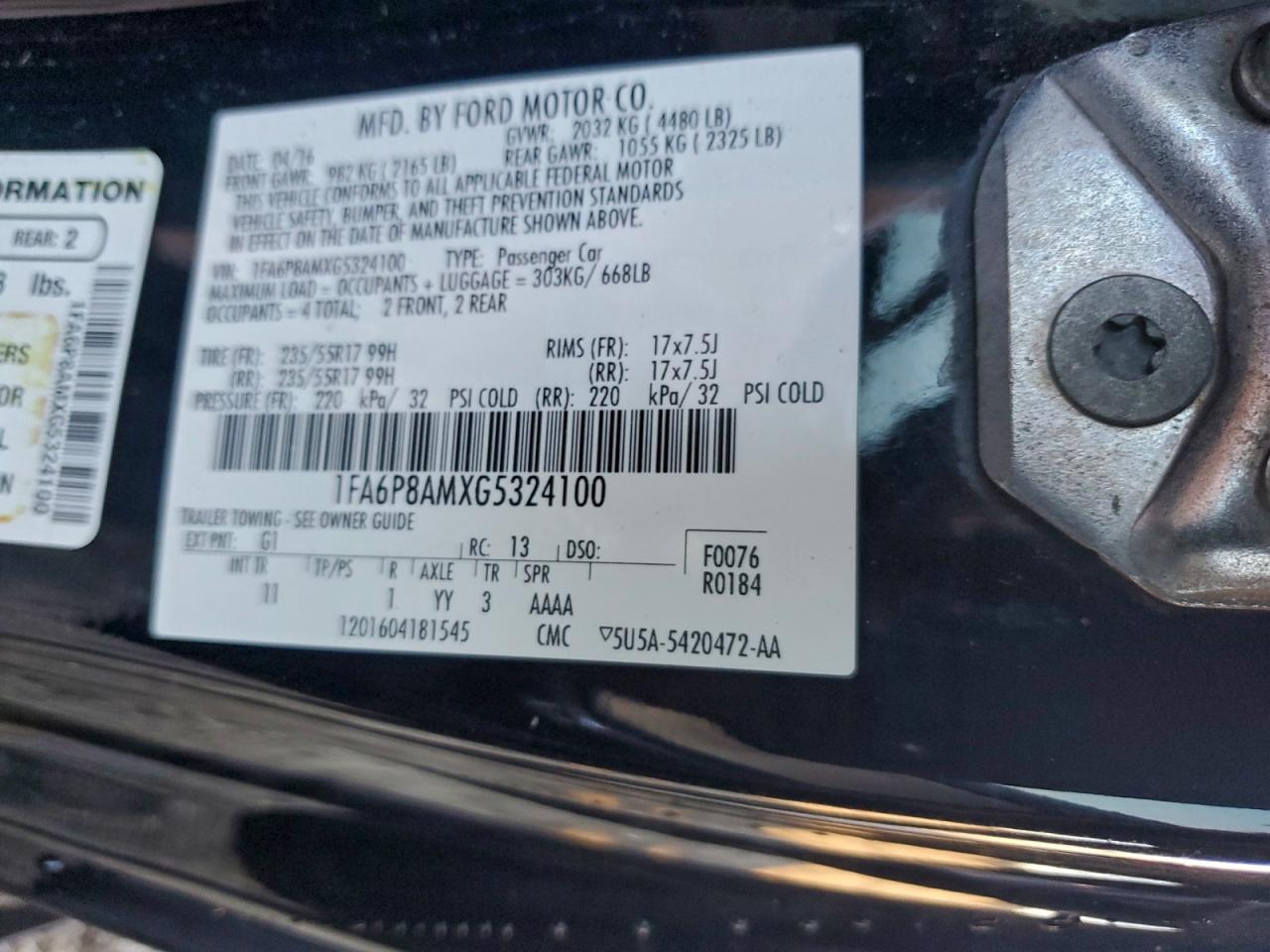 Ford Mustang Image 12