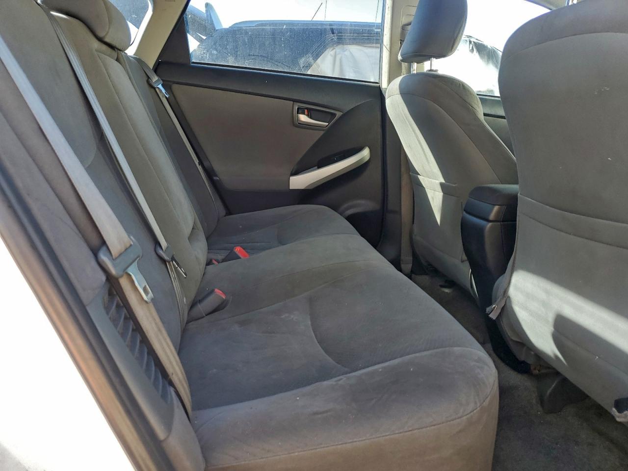 Toyota Prius Image 8