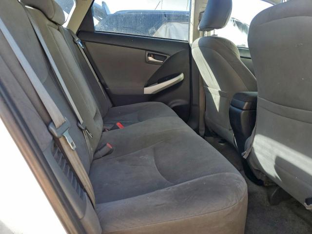 Toyota Prius Image 8