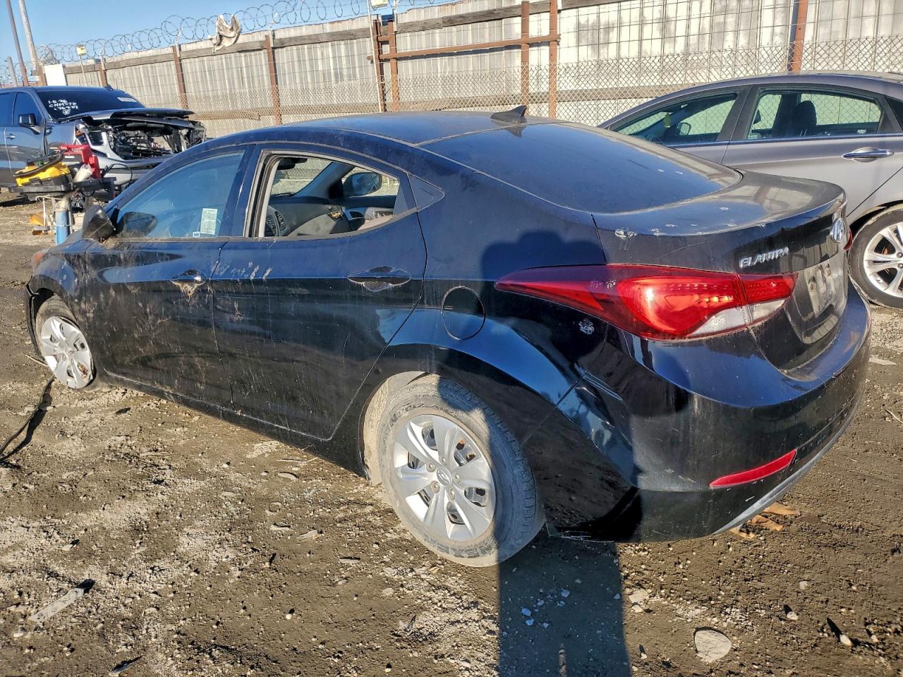 Hyundai ELANTRA Se Image 2