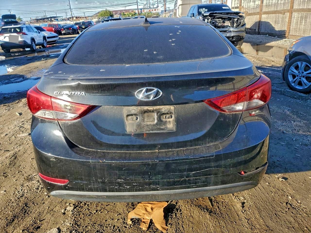 Hyundai ELANTRA Se Image 9