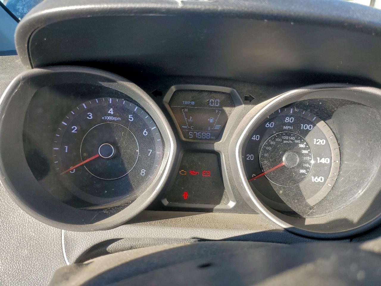 Hyundai ELANTRA Se Image 6