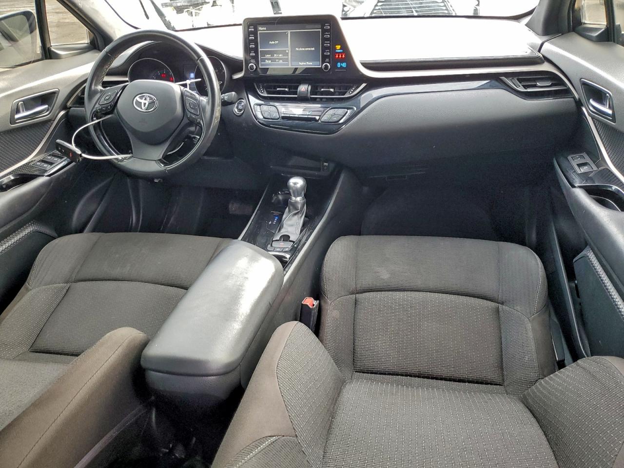 Toyota C-HR Xle Image 5