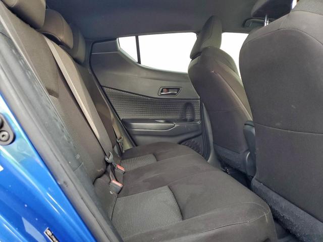 Toyota C-HR Xle Image 13