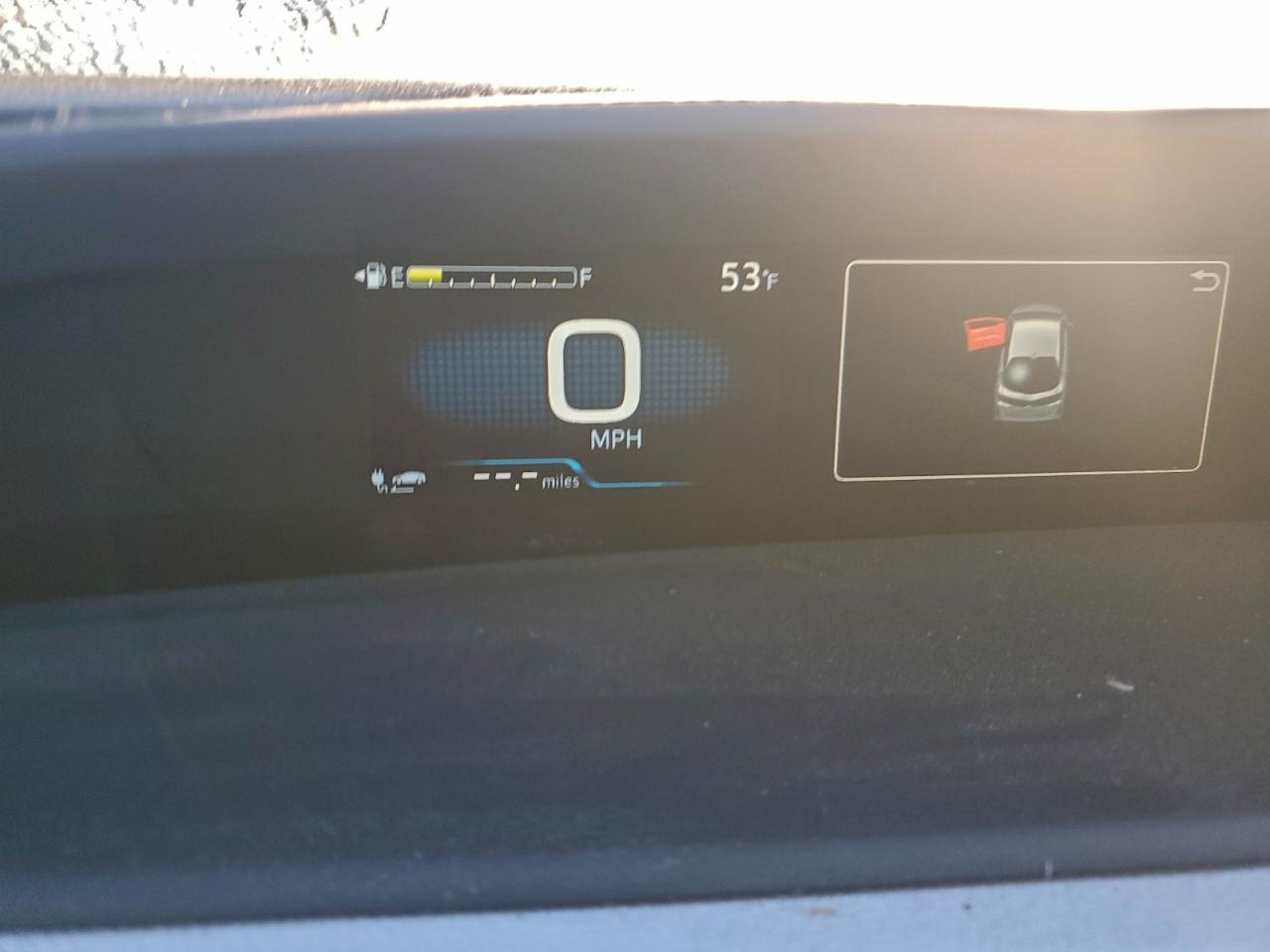 Toyota Prius Le Image 9