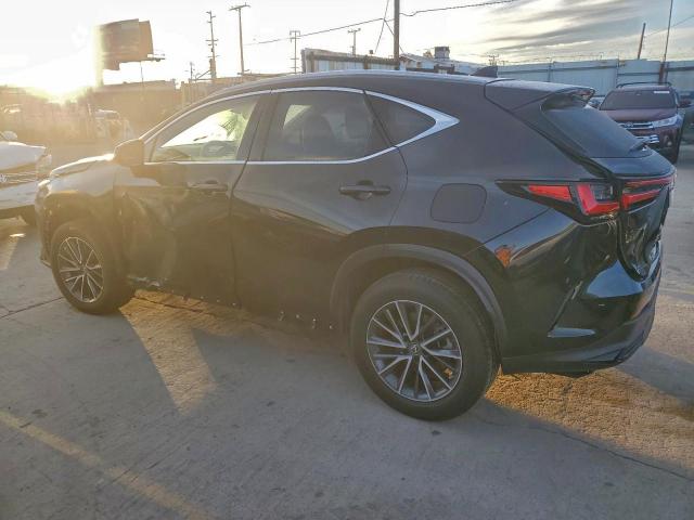 Lexus NX 350 Image 8