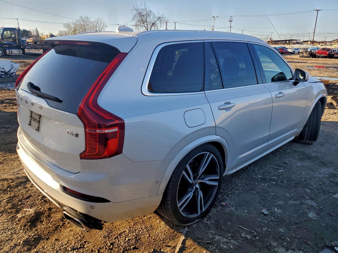 Volvo XC90 T6 Image 3