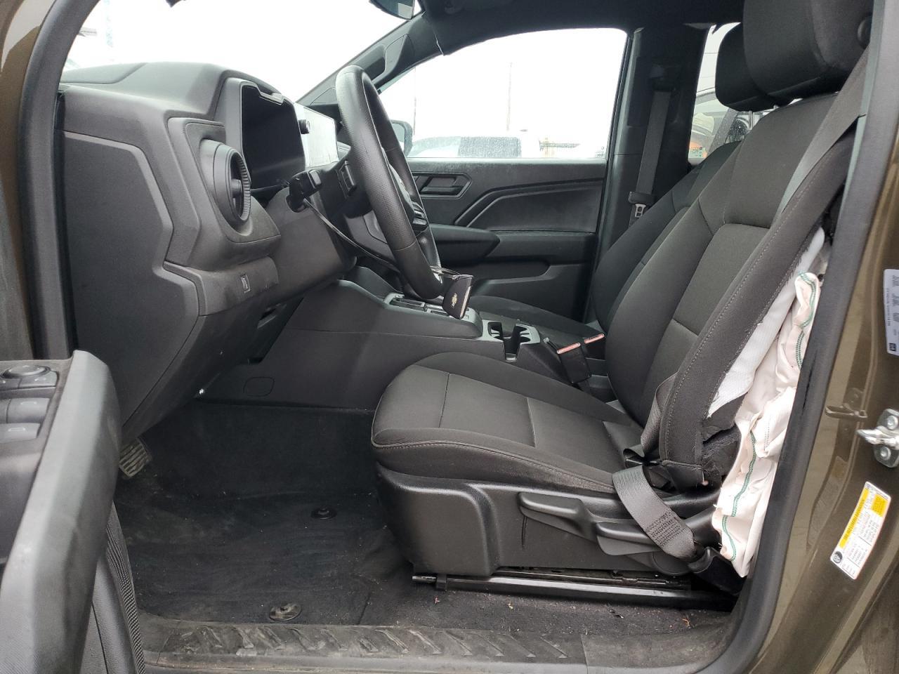 Chevrolet Colorado Image 10