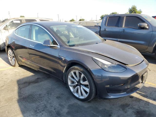 Tesla Model 3 Image 6