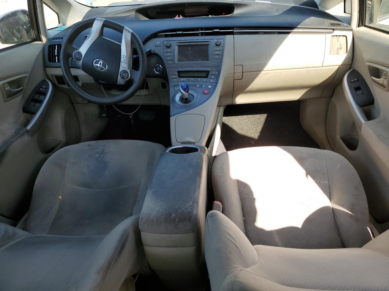 Toyota Prius Image 7