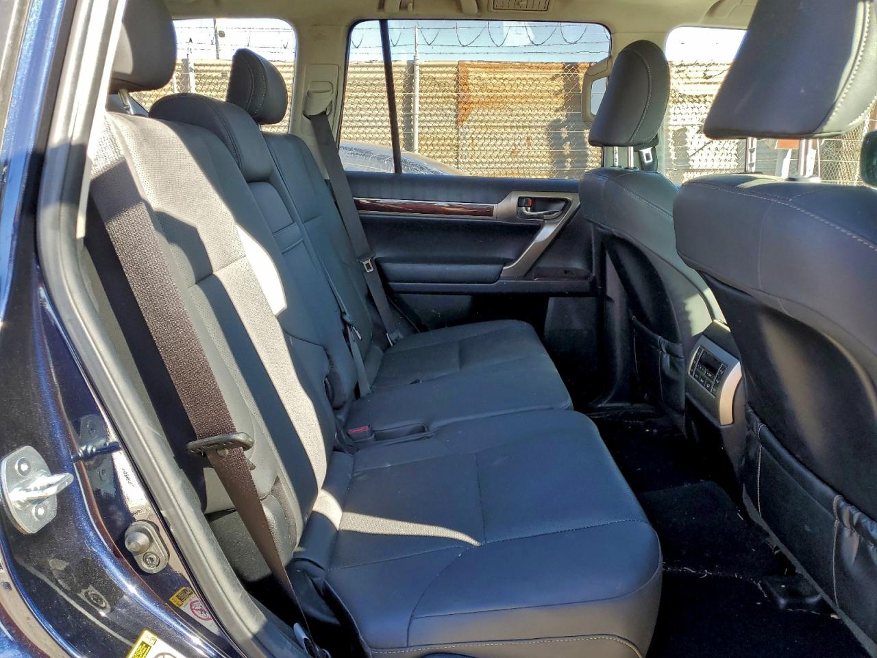 Lexus Gx 460 Image 7