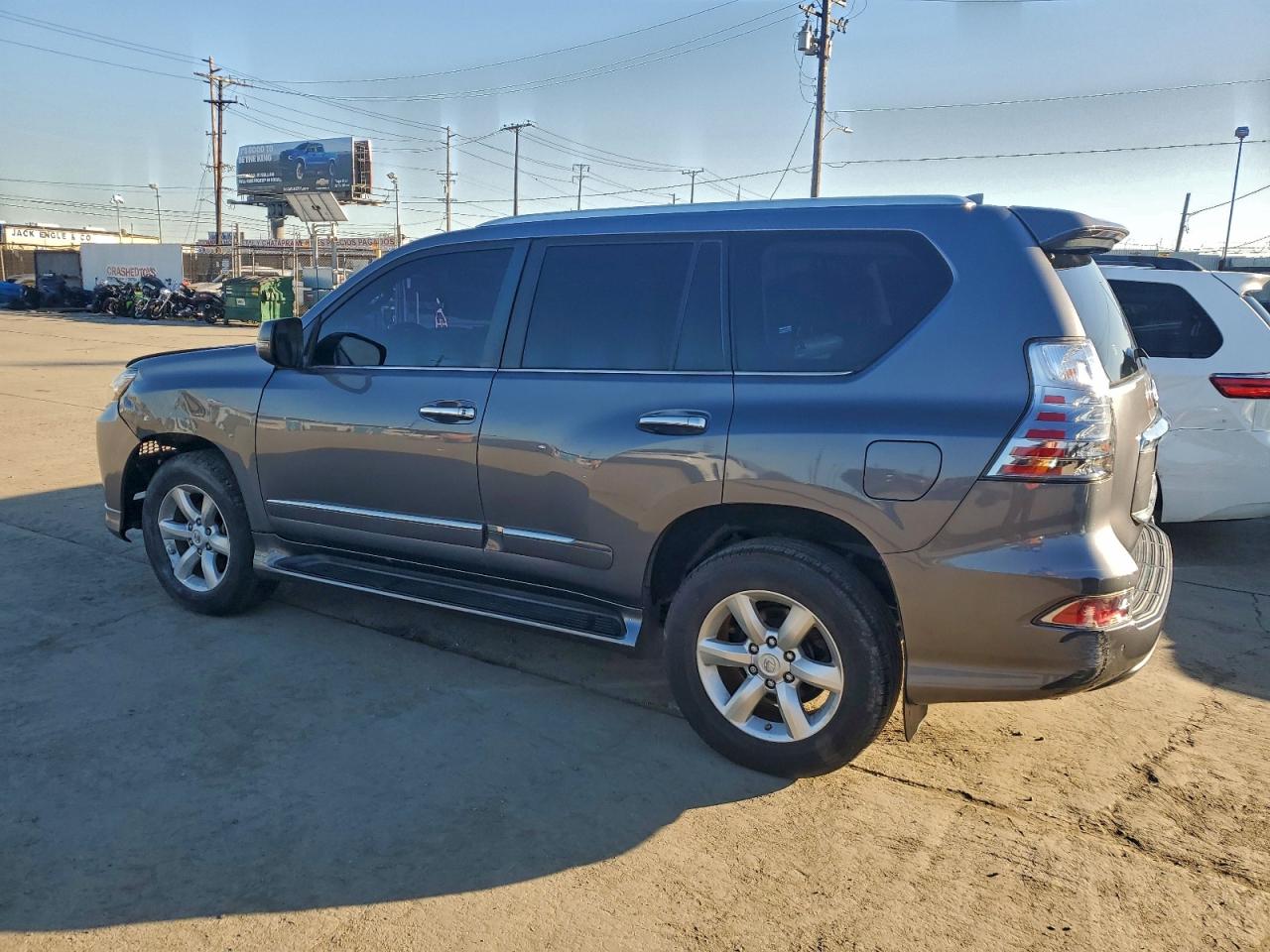 Lexus Gx 460 Image 2