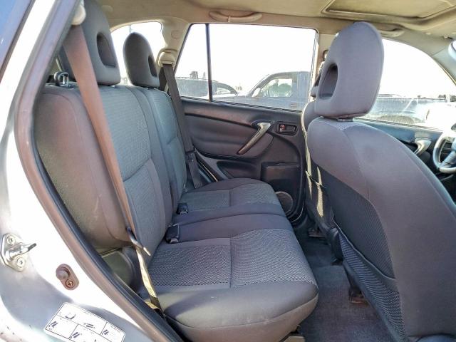 Toyota RAV4 Image 12