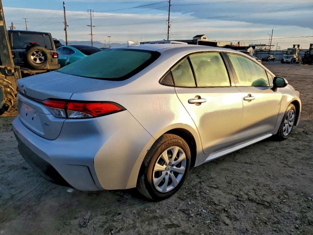 Toyota Corolla Le Image 2