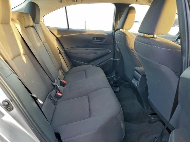 Toyota Corolla Le Image 6