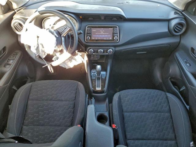 Nissan Kicks S Image 7