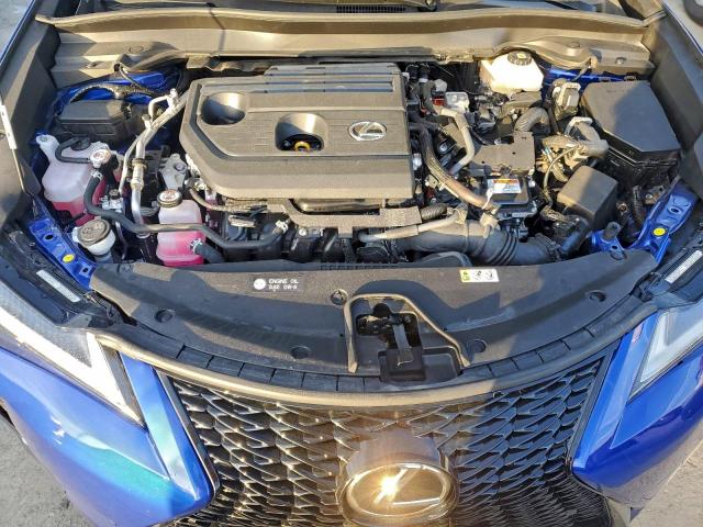 Lexus Ux 300h Base Image 8