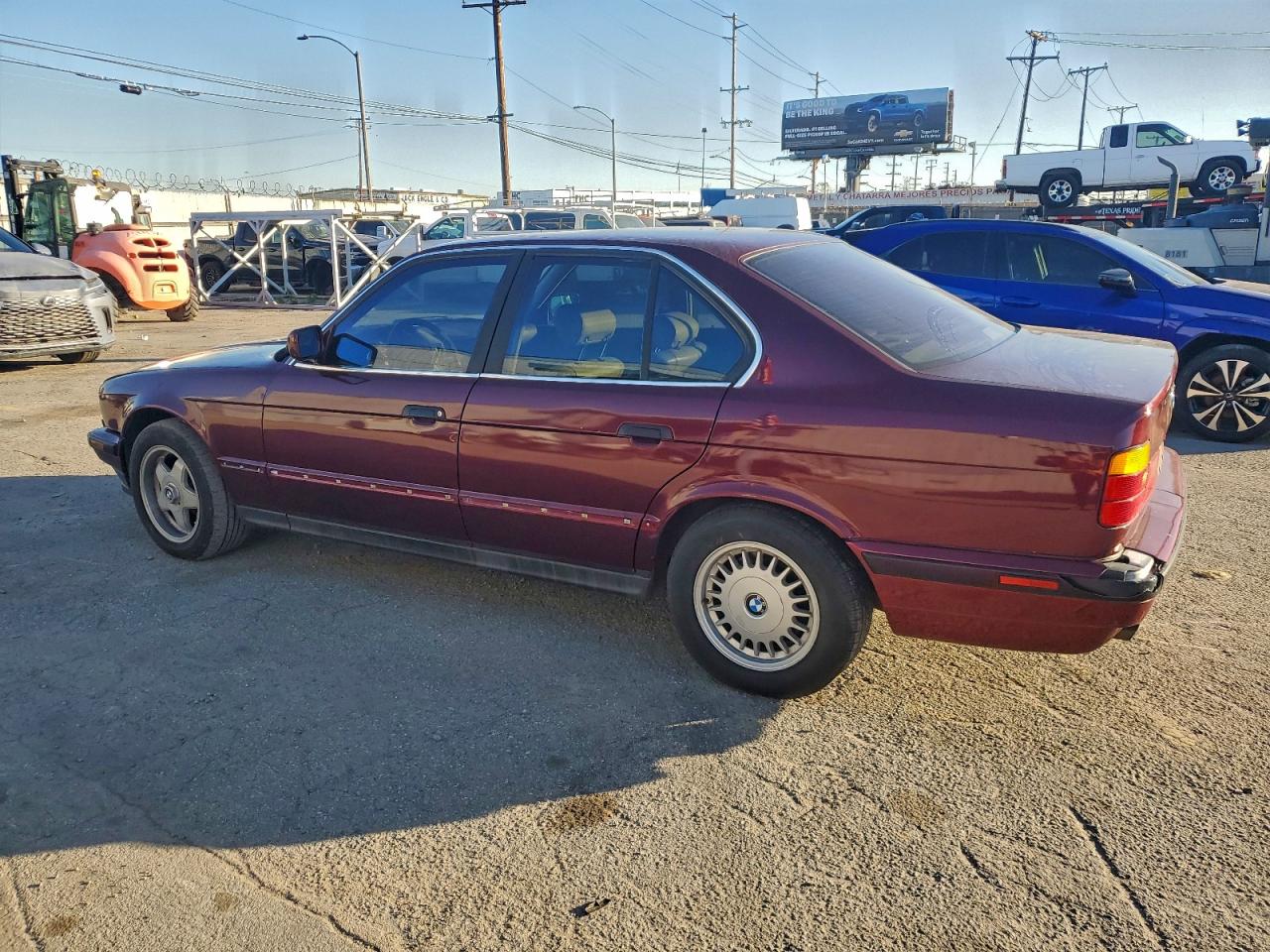 BMW 5 Series I Image 6