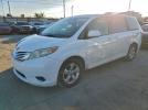 Toyota Sienna Le Image 1