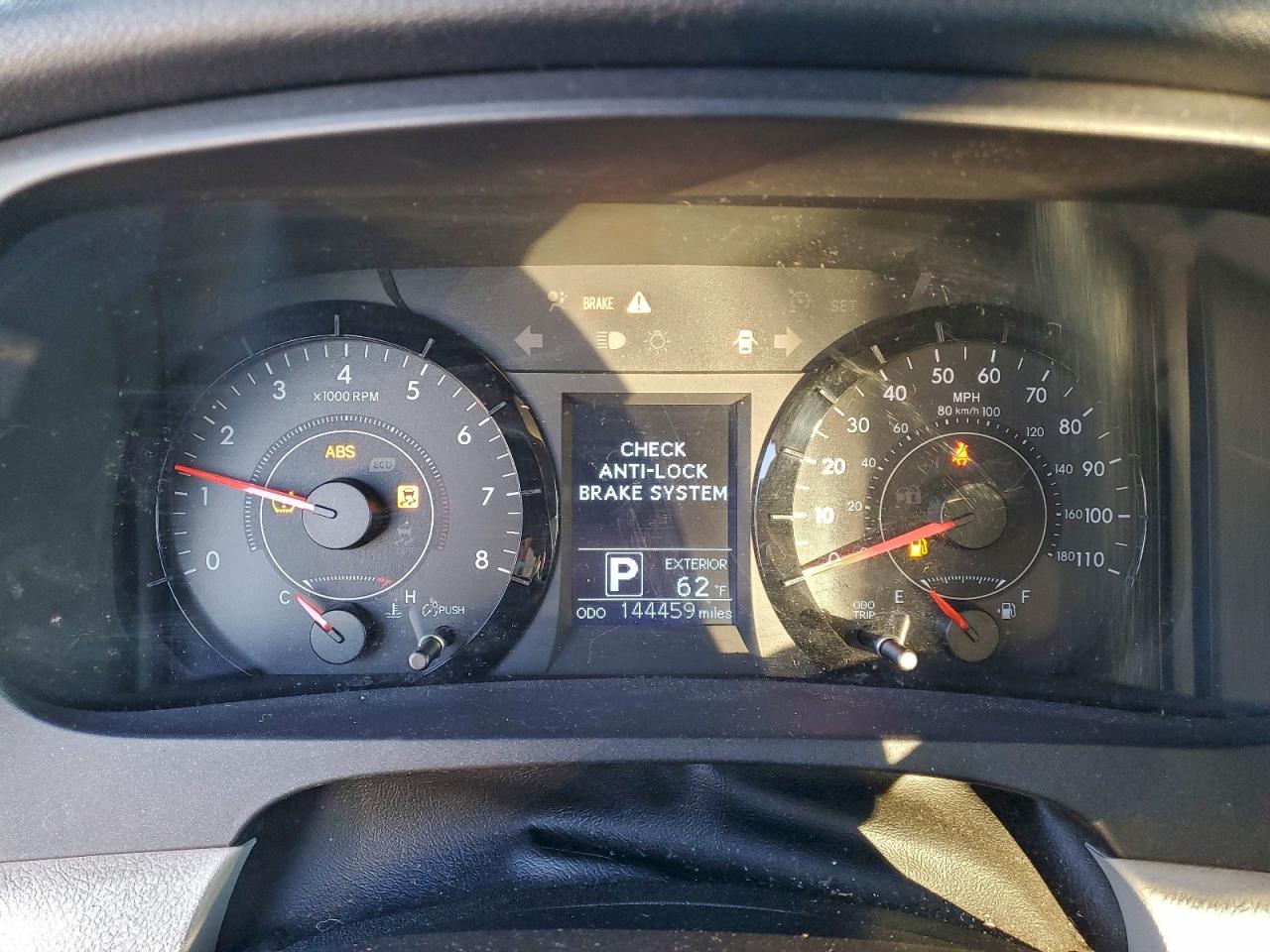 Toyota Sienna Le Image 6