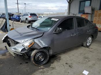  Salvage Nissan Versa
