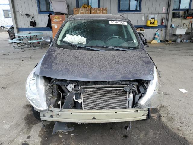 Nissan Versa S Image 12