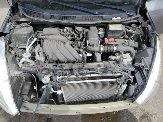 Nissan Versa S Image 11