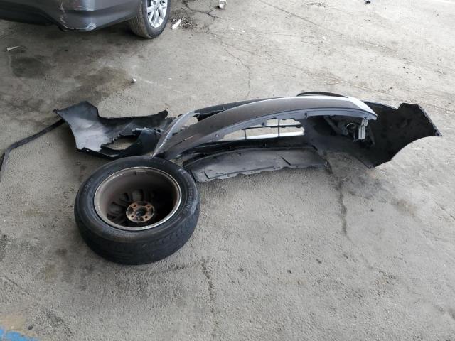 Nissan Versa S Image 10