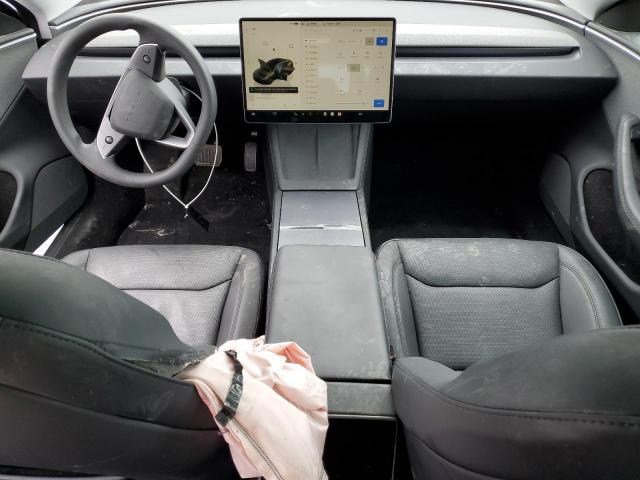 Tesla Model 3 Image 8