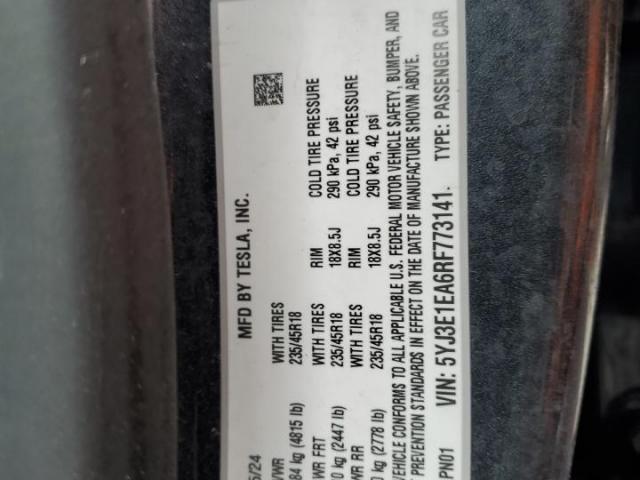 Tesla Model 3 Image 5