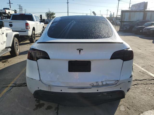 Tesla Model Y Image 11