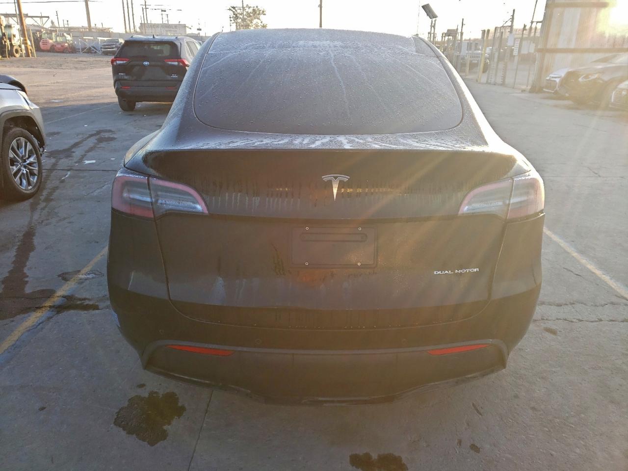 Tesla Model Y Image 2