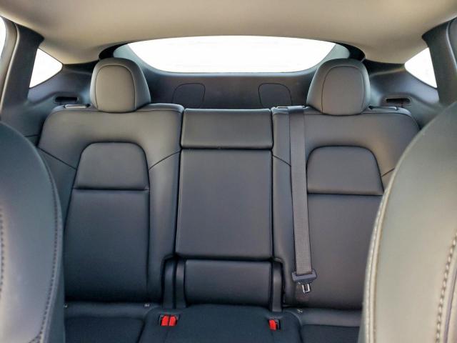 Tesla Model Y Image 11