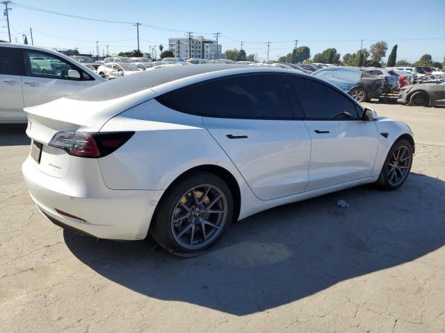 Tesla Model 3 Image 5