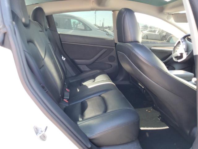 Tesla Model 3 Image 10