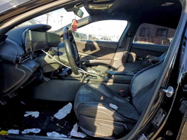 Hyundai ELANTRA Image 7