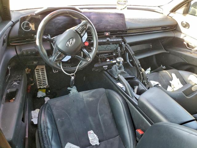 Hyundai ELANTRA Image 10