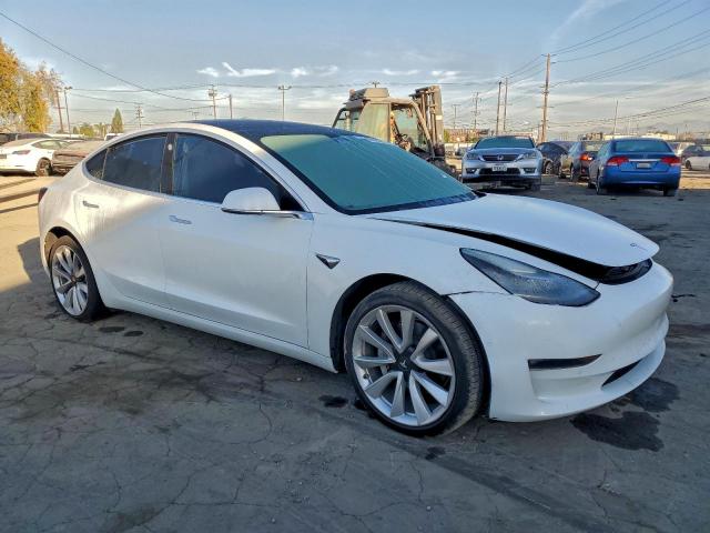 Tesla Model 3 Image 2